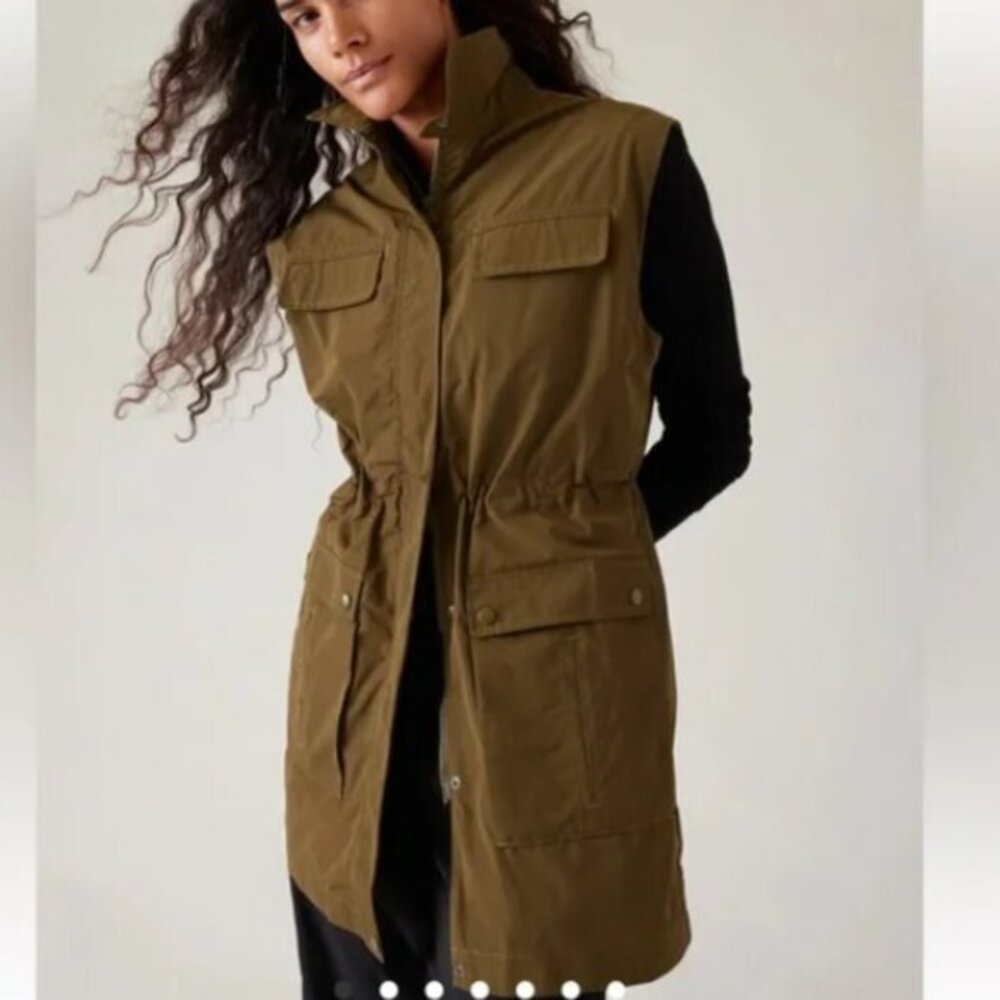 Athleta Boundless Olive Vest Size Small